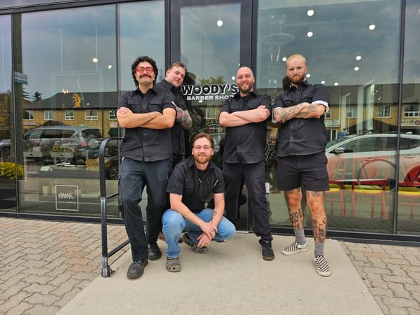 WOODY'S BARBERSHOP